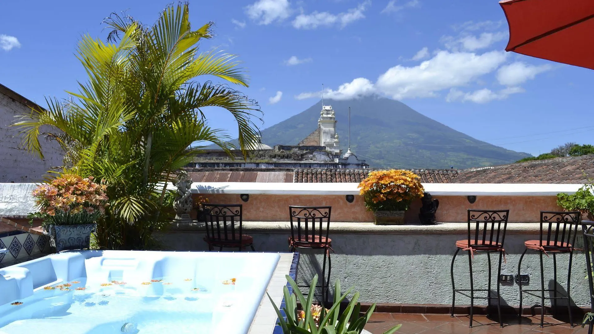 D'Leyenda Hotel Antigua