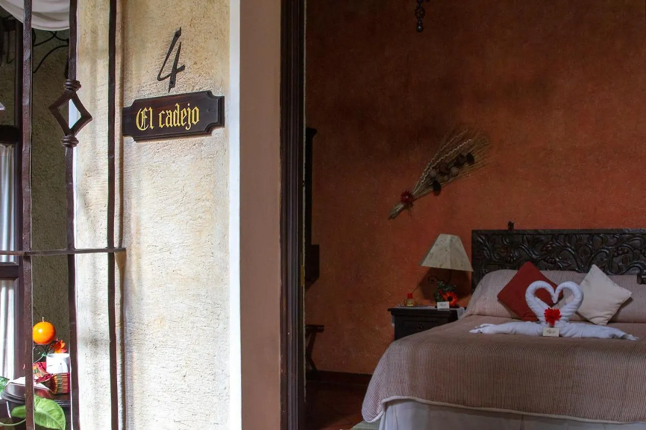 ***  D'Leyenda Hotel Antigua Guatemala